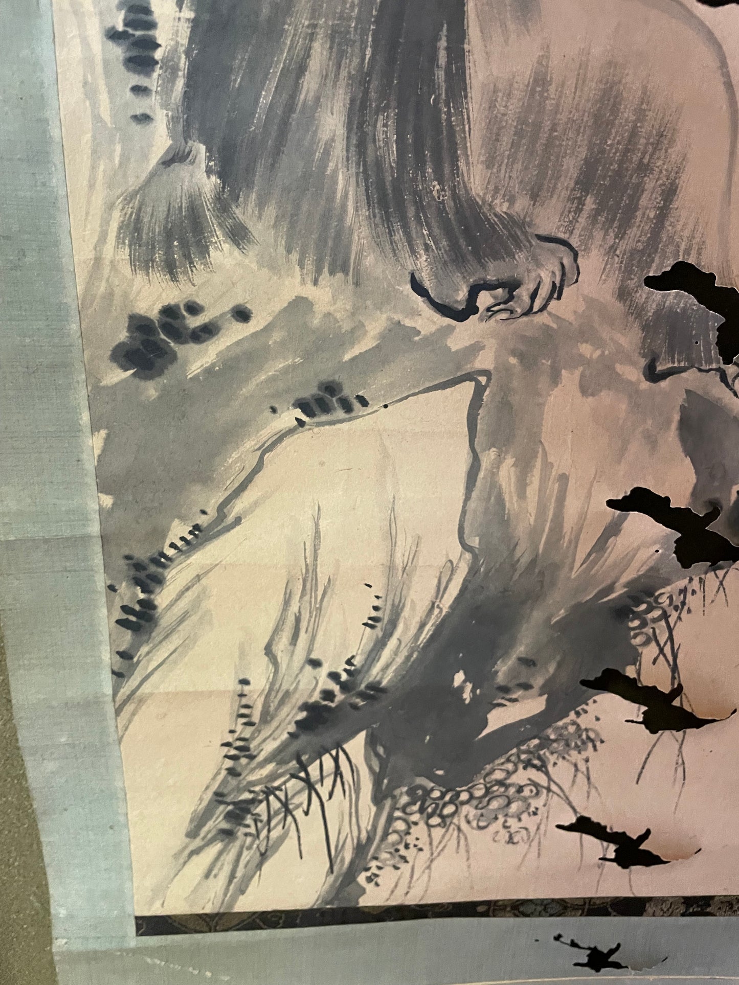 Edo-Meiji Period Kakejiku Scroll Monkey Painting by Kawabata Gyokushō (Approximately 164x37cm)