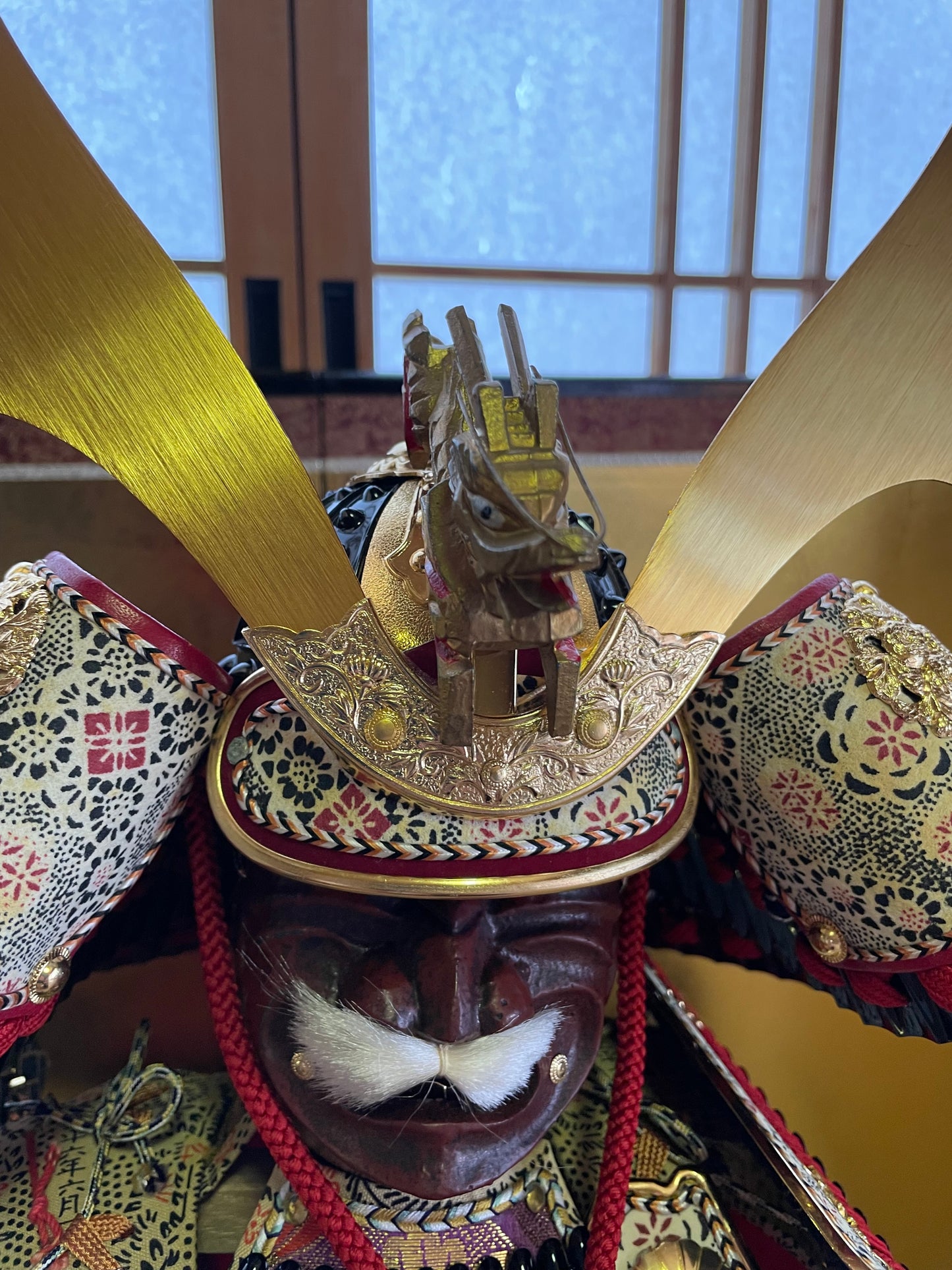 Shōwa Yoshitoku Samurai Armor for Children - Includes all accessories (Approxmately 90CM)