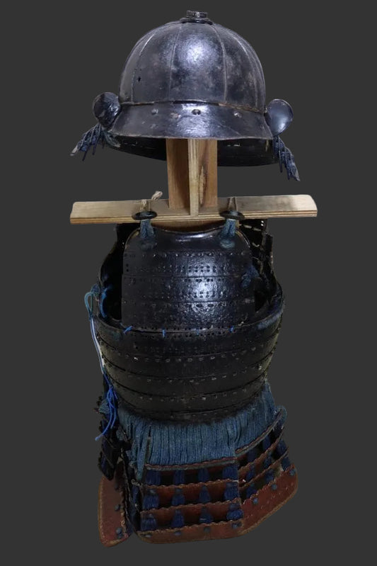 Early Edo Period Samurai Armor Cuirass & Helmet 鉄胴兜