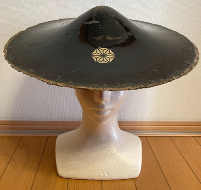 Early Edo Period Jingasa With Asanoha (Hemp Leaf) Motif